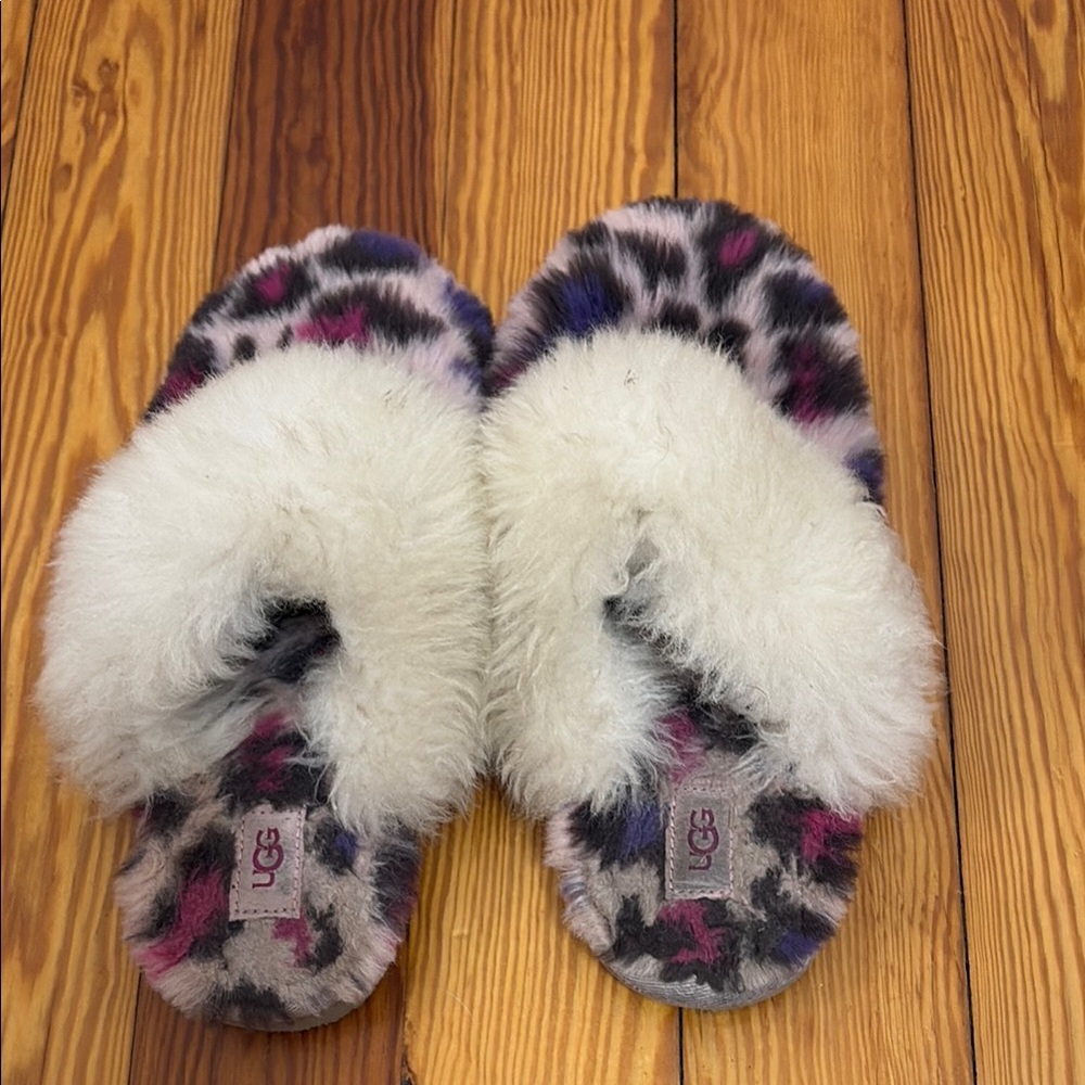 UGG Multicolor Leopard Fluffy Slippers